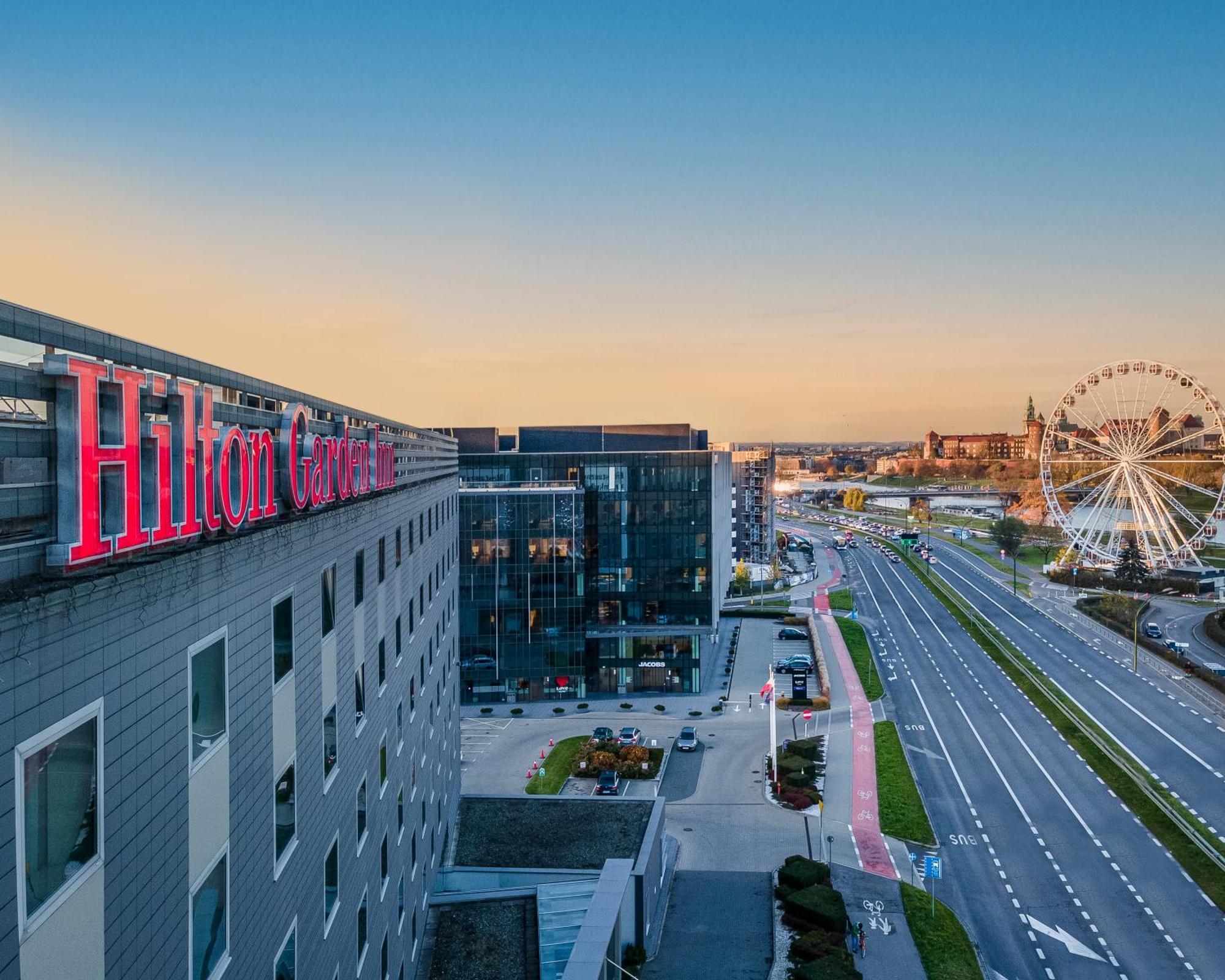 Hilton Garden Inn Krakau Exterior foto